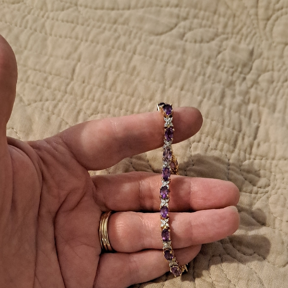 Elegant Amethyst  and Gold Bracelet